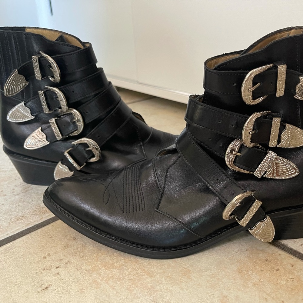 Toga Pulla  SIZE 40 Women’s  9 US Pre-Owned USED